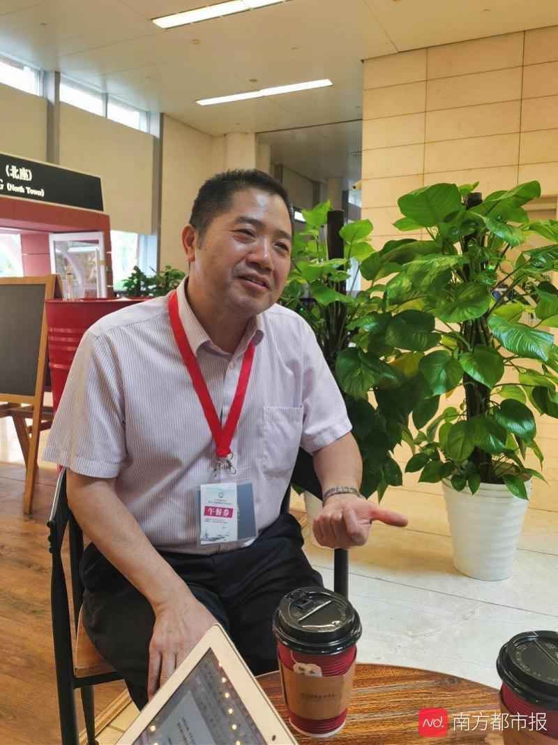 抑郁症年患病率3.6%,用营养精神病学方法吃些开心食物